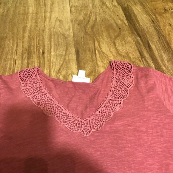 J Jill Rhubarb Red Berry Lace V-Neck Tee Short Sleeve Top Womens Size Large - Picture 3 of 8